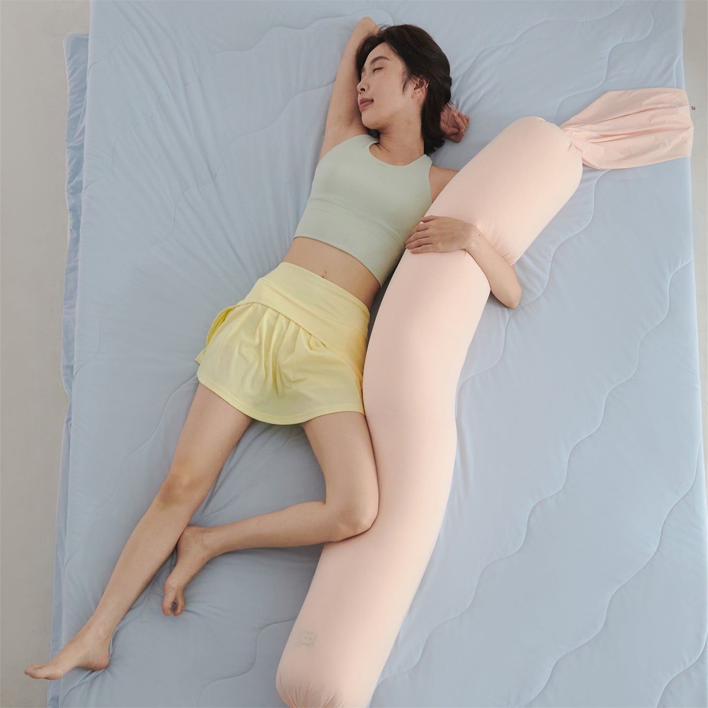 Skin-Friendly Side-Sleeping Maternity Pillow